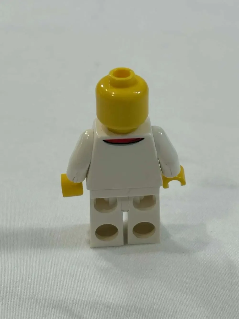 LEGO Chef minifigure featuring a white double-breasted jacket